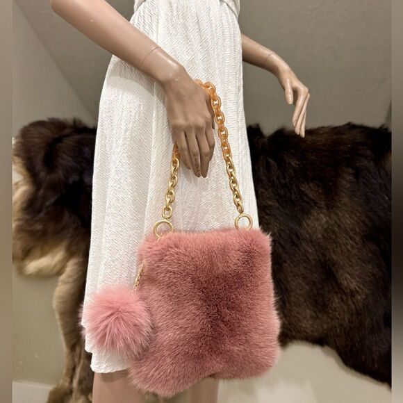 Dusty Rose Premium Real Fox Fur Wristlet/Phone Pouch/Crossbody & Fur Ball Charm - Picture 2 of 14